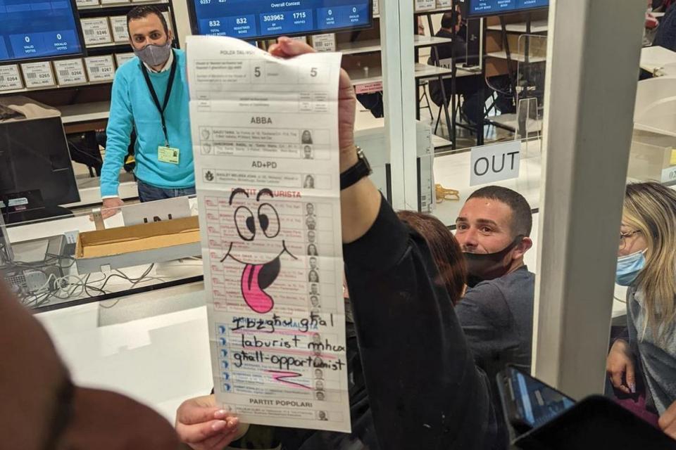 Why should I&nbsp;vote?